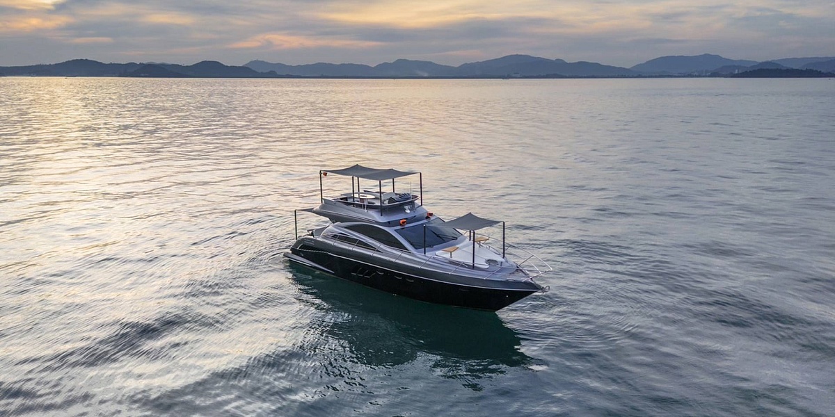 Совместная аренда моторной яхты VIP Тура на острова Пхукета